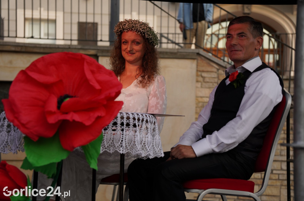 Gorlicki Rynek w barwach narodowych (03.09.)