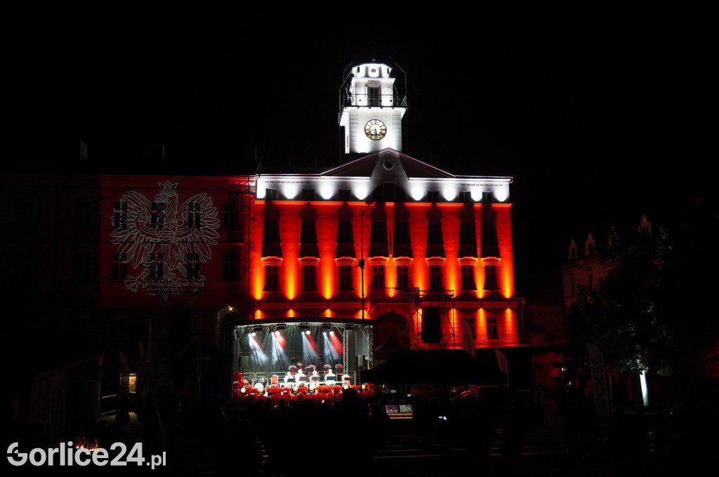 Gorlicki Rynek w barwach narodowych (03.09.)