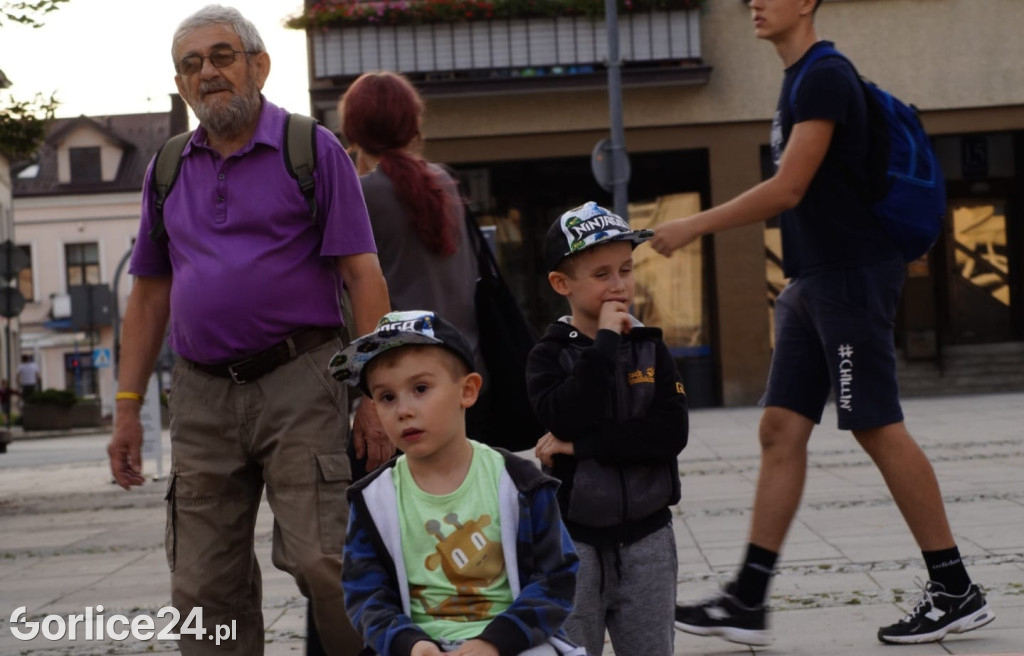 Gorlicki Rynek w barwach narodowych (03.09.)