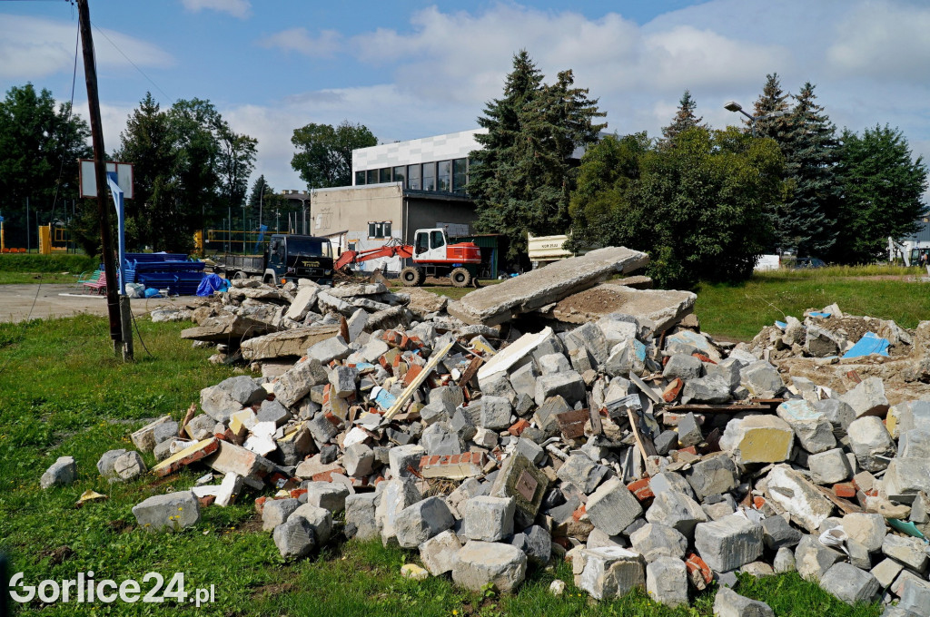 Trwa przebudowa otwartego basenu (04.09.)