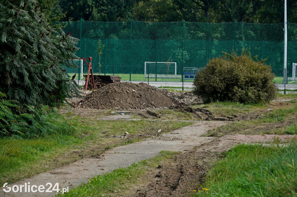 Trwa przebudowa otwartego basenu (04.09.)