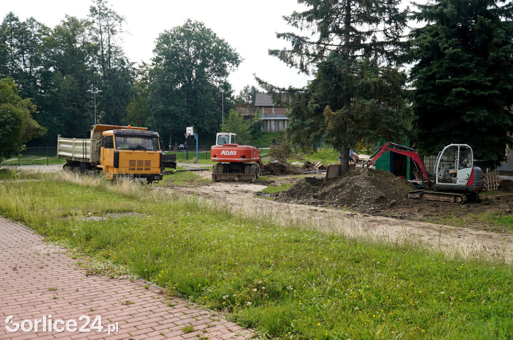 Trwa przebudowa otwartego basenu (04.09.)
