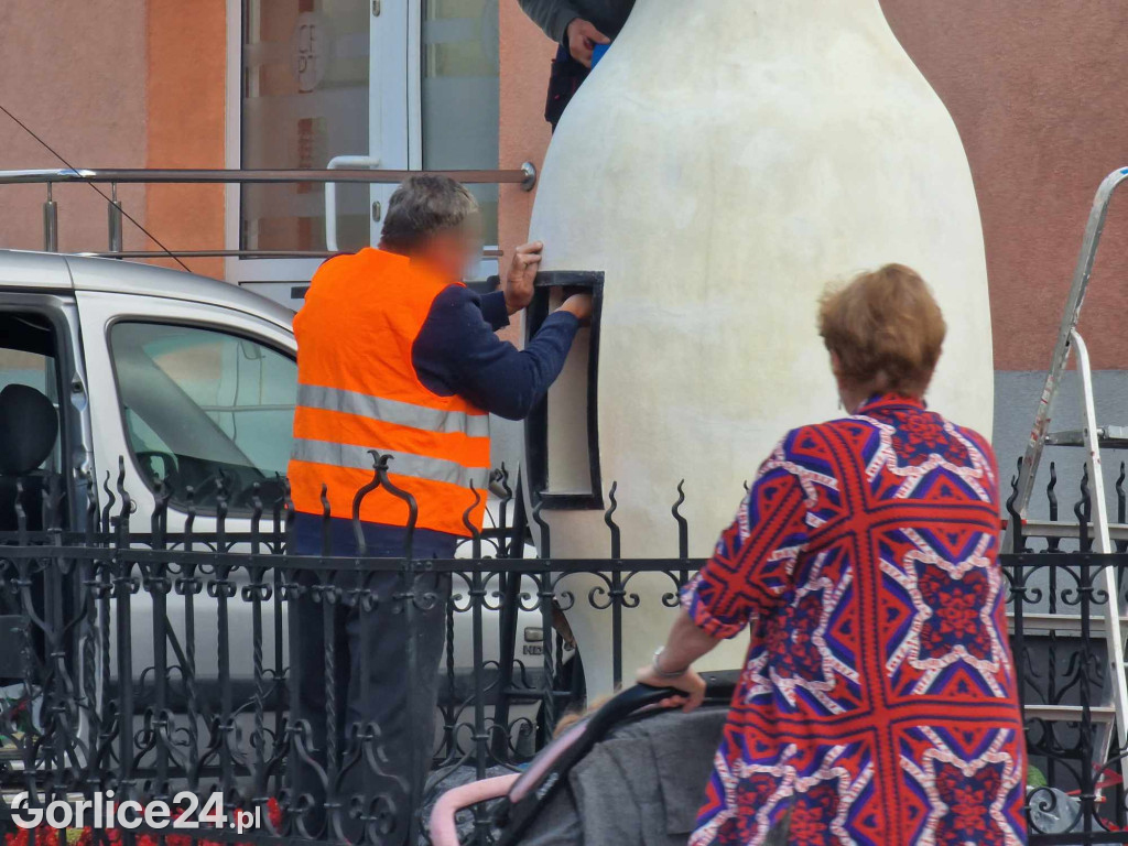 Kapliczka Jezusa Frasobliwego w Gorlicach