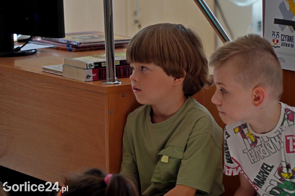 Pasowanie w Bibliotece Miejskiej Gorlice 18.09