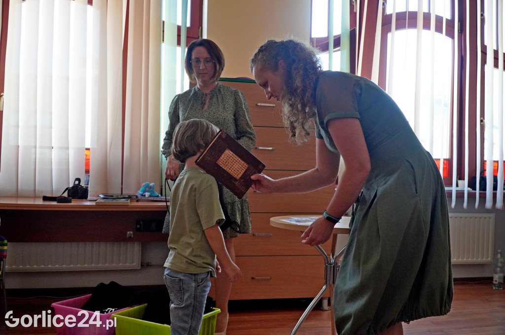 Pasowanie w Bibliotece Miejskiej Gorlice 18.09