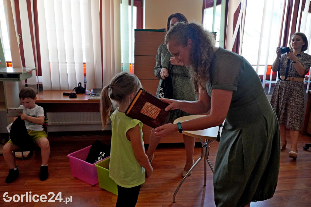 Pasowanie w Bibliotece Miejskiej Gorlice 18.09