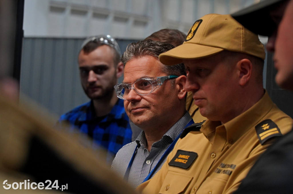 Szkolenia strażaków na terenie NiUW w Gliniku