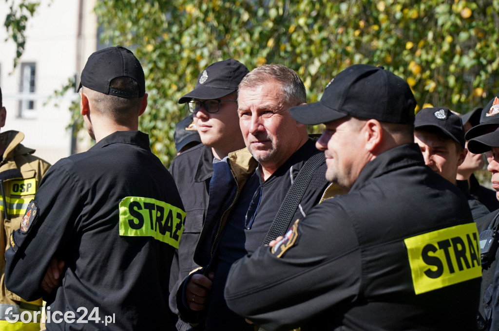 Szkolenia strażaków na terenie NiUW w Gliniku