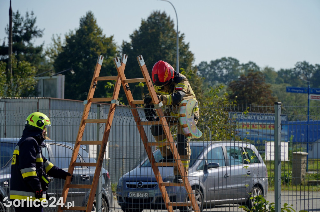 Szkolenia strażaków na terenie NiUW w Gliniku