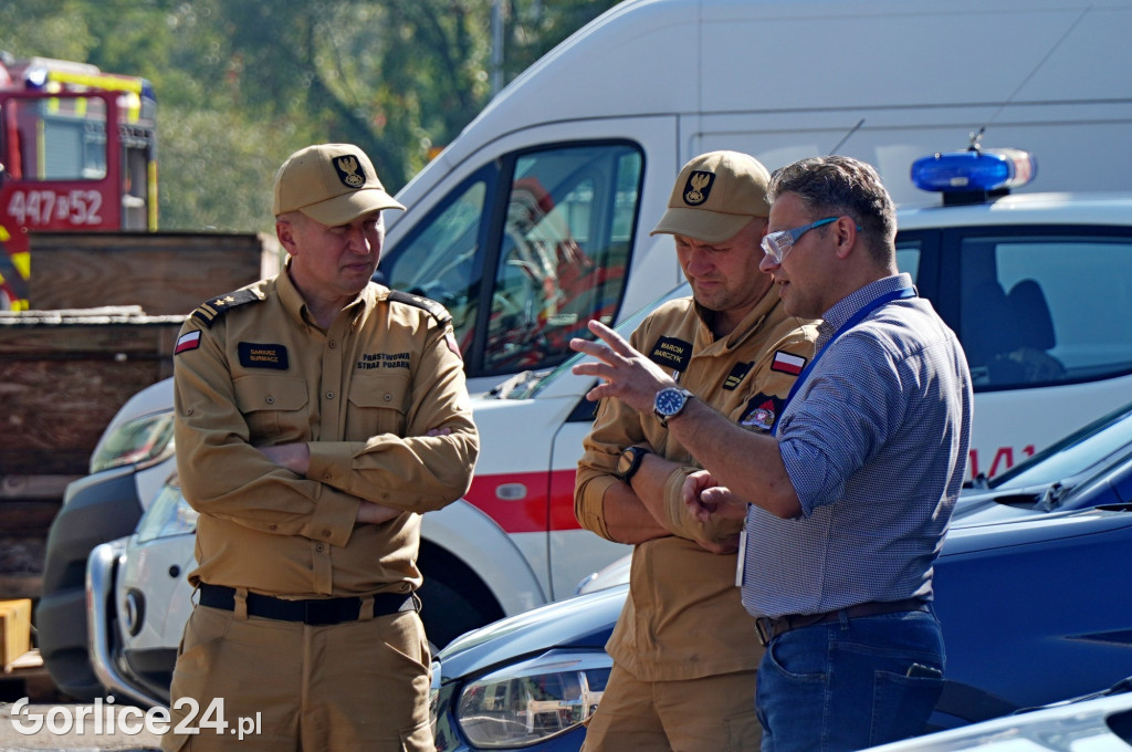 Szkolenia strażaków na terenie NiUW w Gliniku