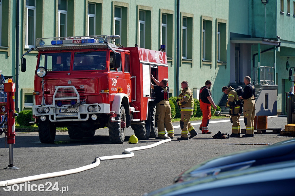 Szkolenia strażaków na terenie NiUW w Gliniku