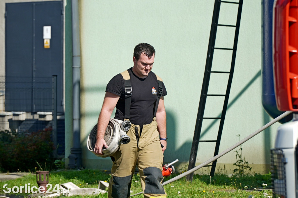 Szkolenia strażaków na terenie NiUW w Gliniku