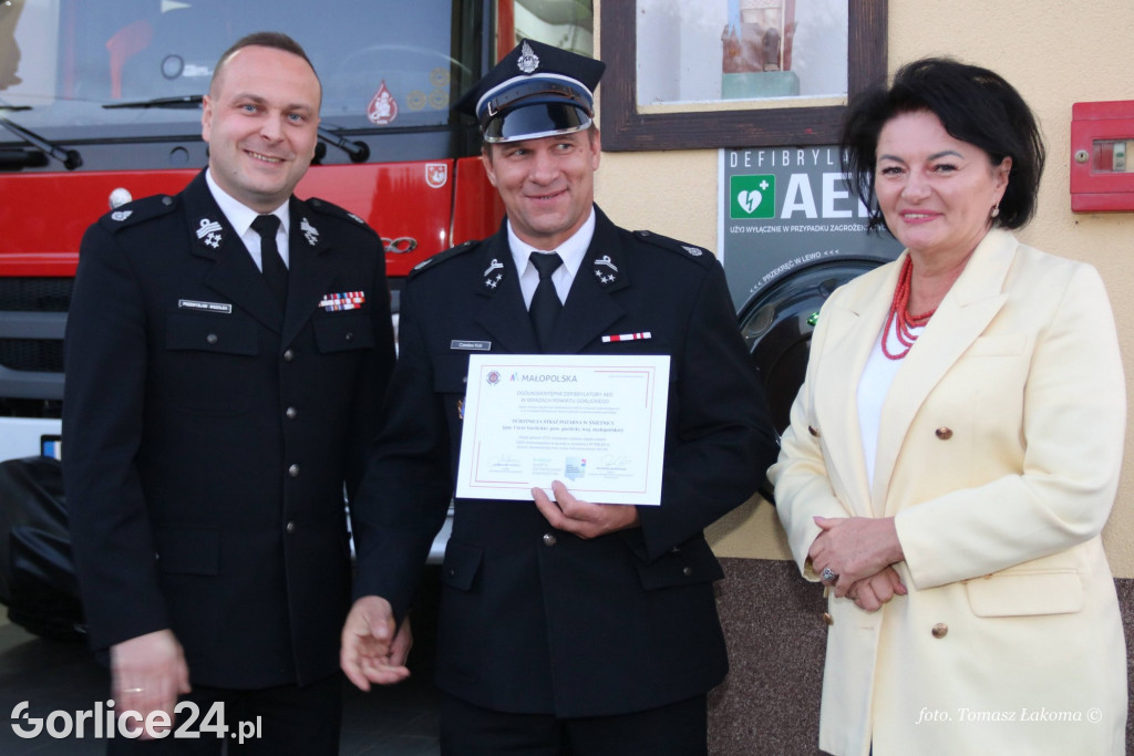 Ogólnodostępne defibrylatory AED