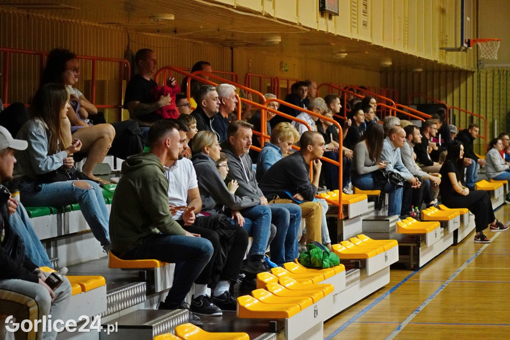 Siatkówka: GKPS vs Iskierka Tarnów (14.10.)