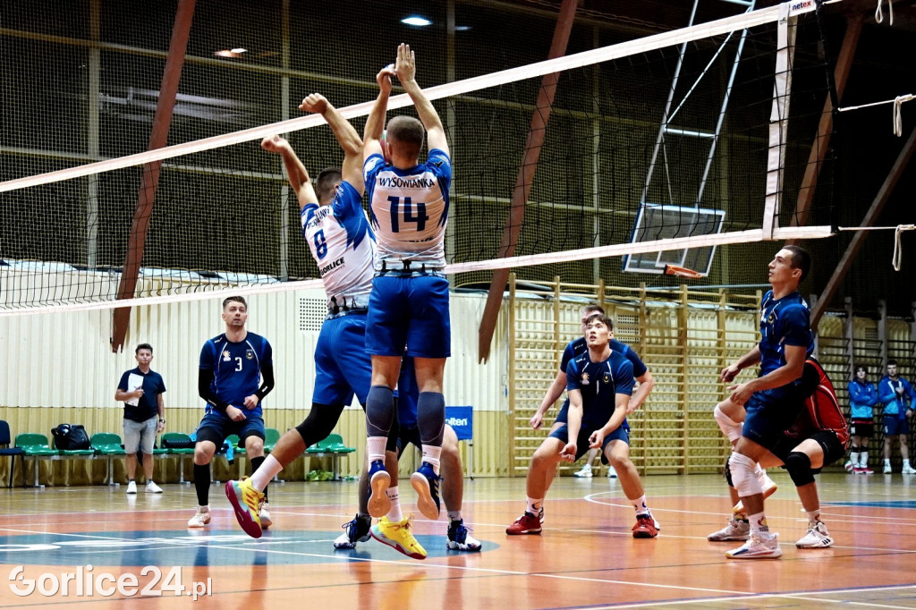 Siatkówka: GKPS vs Iskierka Tarnów (14.10.)