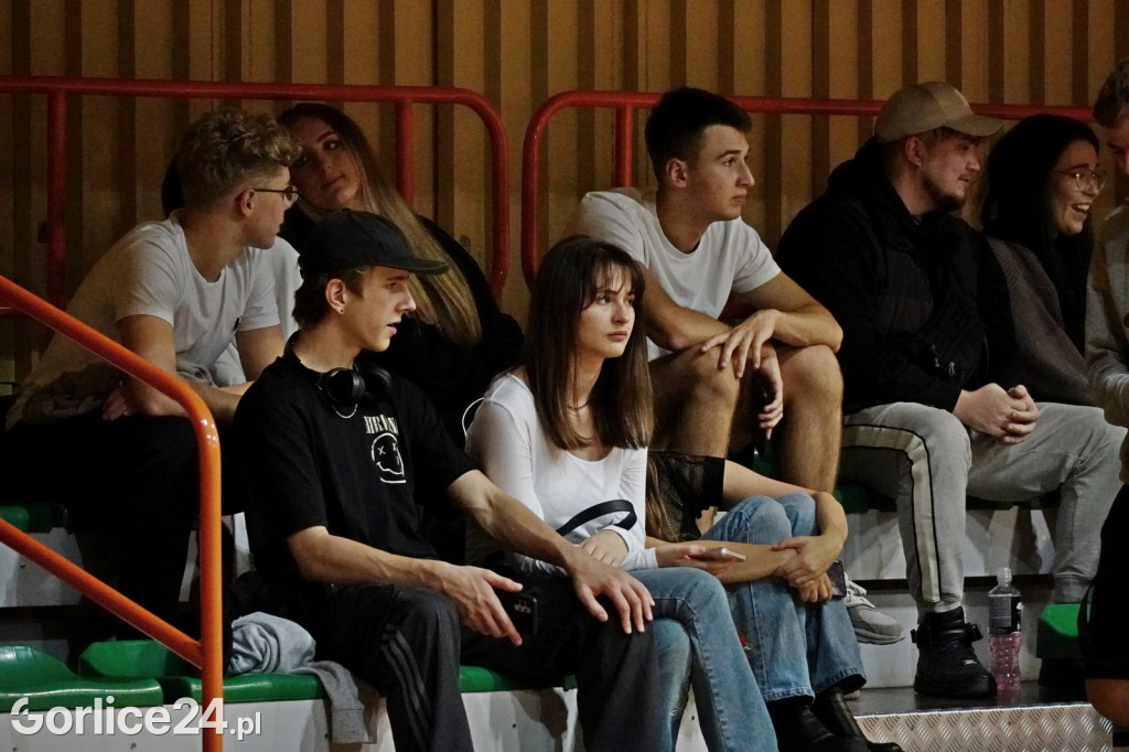 Siatkówka: GKPS vs Iskierka Tarnów (14.10.)