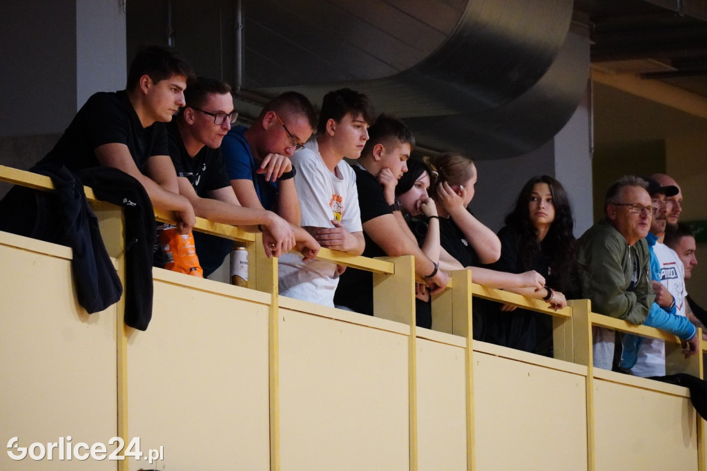 Siatkówka: GKPS vs Iskierka Tarnów (14.10.)