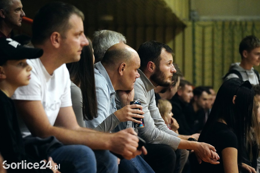 Siatkówka: GKPS vs Iskierka Tarnów (14.10.)