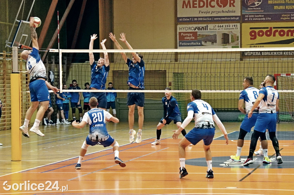 Siatkówka: GKPS vs Iskierka Tarnów (14.10.)