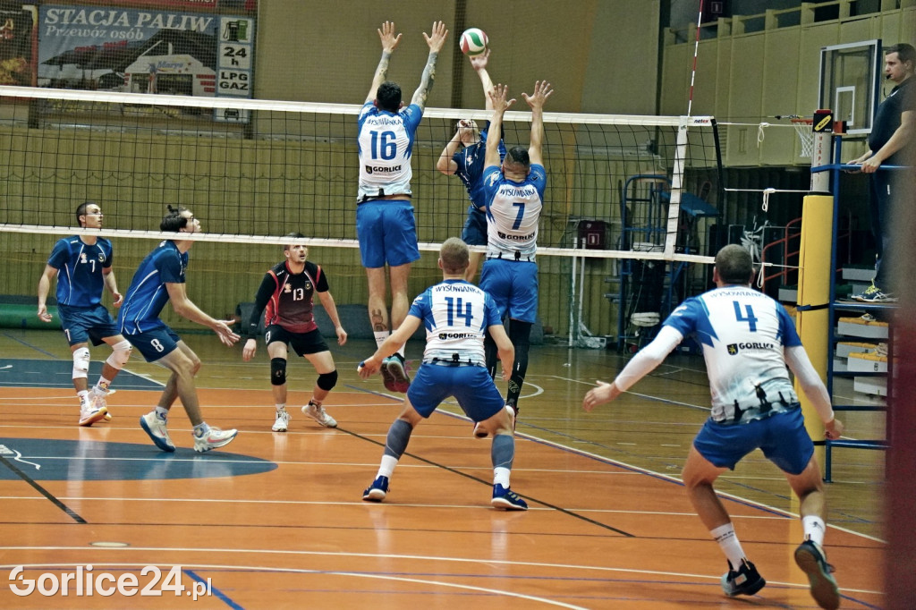 Siatkówka: GKPS vs Iskierka Tarnów (14.10.)