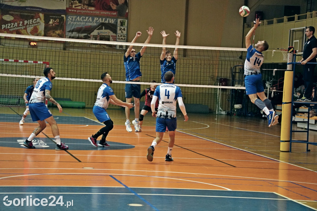 Siatkówka: GKPS vs Iskierka Tarnów (14.10.)