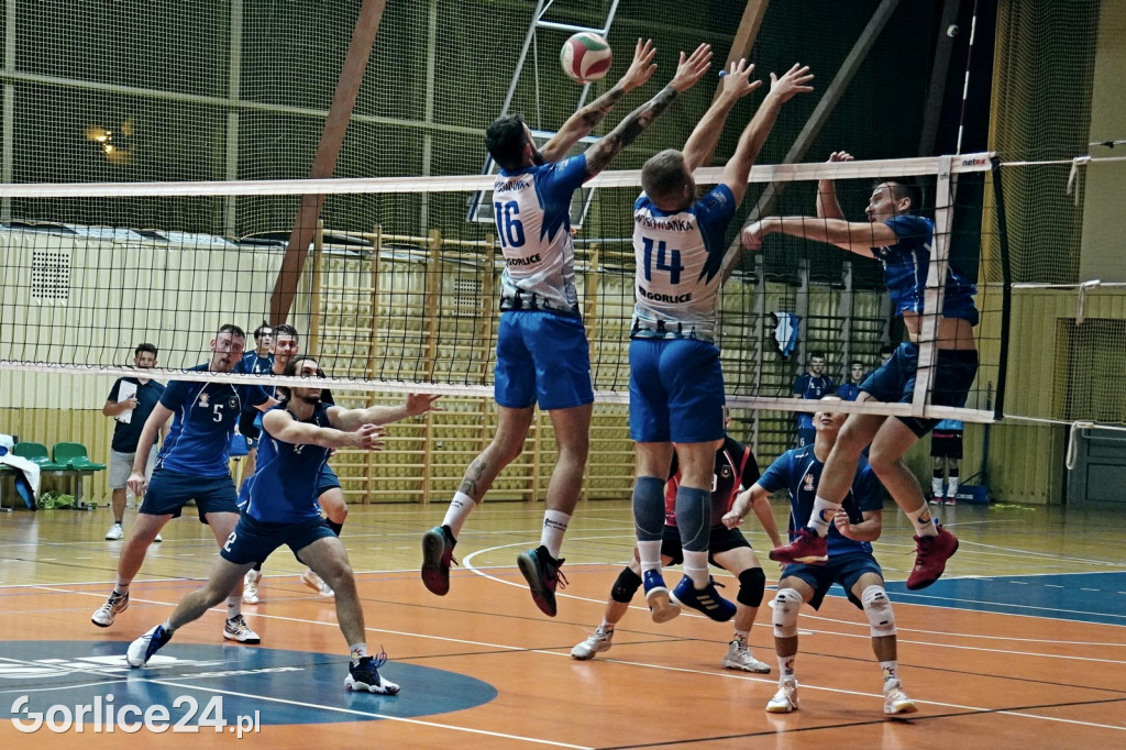 Siatkówka: GKPS vs Iskierka Tarnów (14.10.)