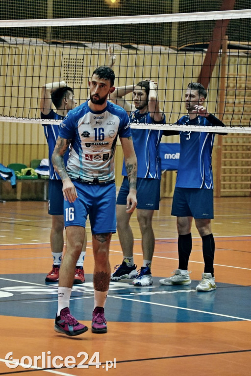 Siatkówka: GKPS vs Iskierka Tarnów (14.10.)