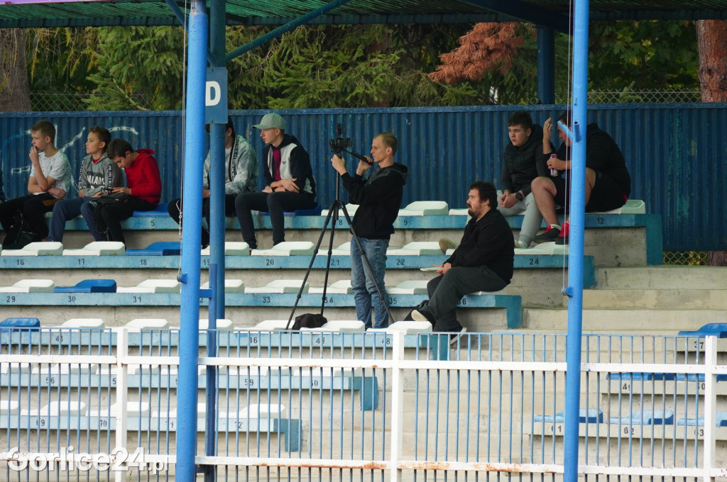 IV Liga: GKS Glinik vs LKS Jawiszowice (21.10.)