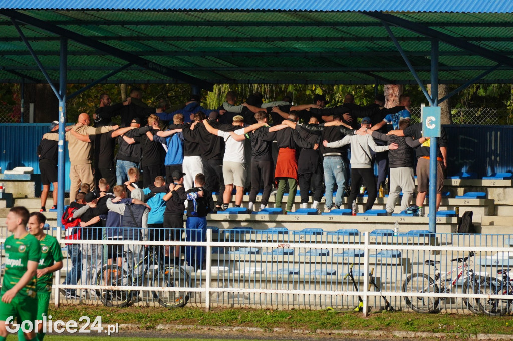 IV Liga: GKS Glinik vs LKS Jawiszowice (21.10.)