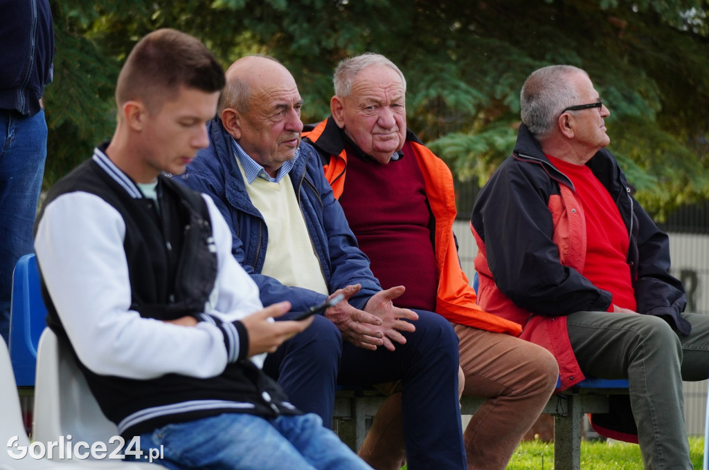 IV Liga: GKS Glinik vs LKS Jawiszowice (21.10.)