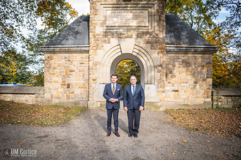 Oddali hołd poległym żołnierzom słoweńskim 31.10