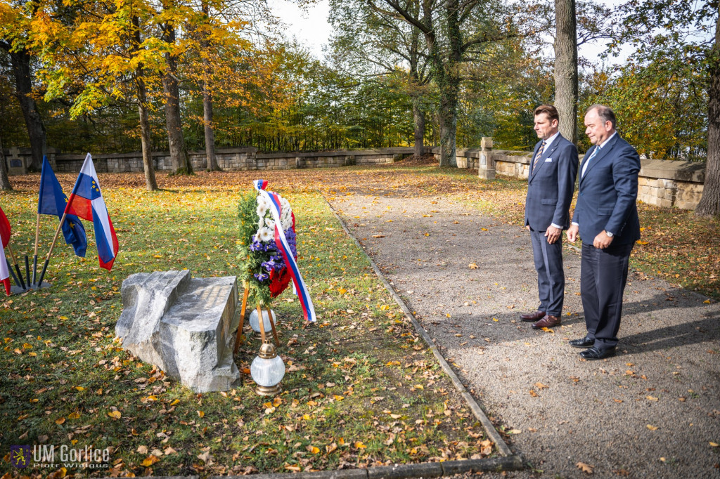 Oddali hołd poległym żołnierzom słoweńskim 31.10