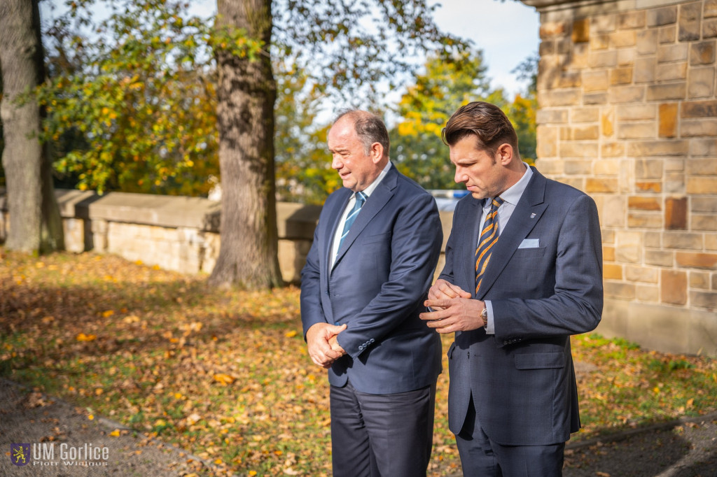 Oddali hołd poległym żołnierzom słoweńskim 31.10