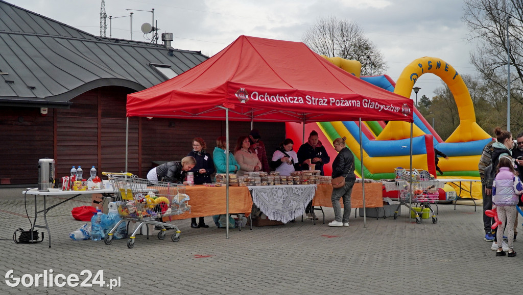 Charytatywny Pchli Targ dla Wiktorii Wróbel (4.11)
