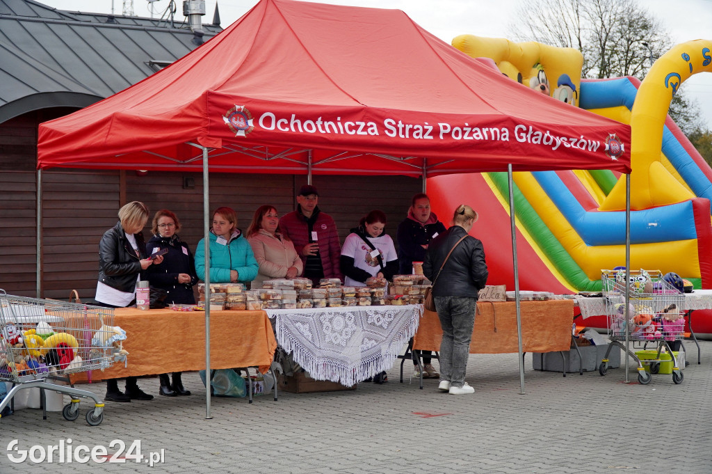 Charytatywny Pchli Targ dla Wiktorii Wróbel (4.11)