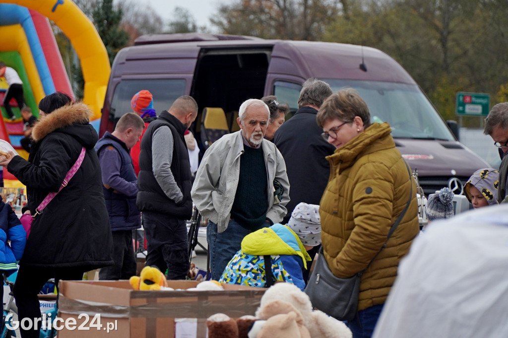 Charytatywny Pchli Targ dla Wiktorii Wróbel (4.11)
