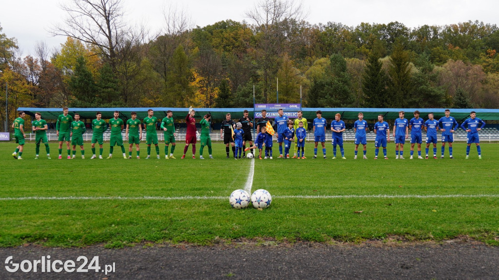 Piłka Nożna IV Liga: GKS Glinik vs Lubań Maniowy (04.11.)