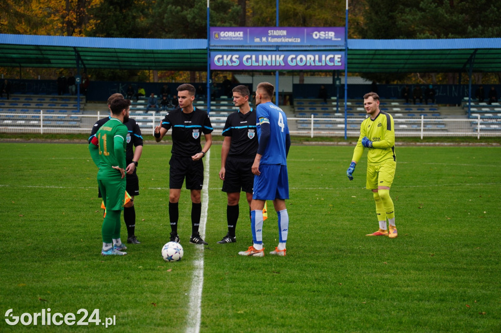 Piłka Nożna IV Liga: GKS Glinik vs Lubań Maniowy (04.11.)
