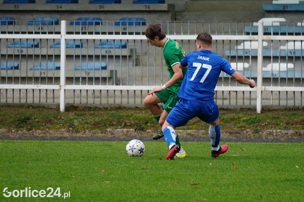 Piłka Nożna IV Liga: GKS Glinik vs Lubań Maniowy (04.11.)