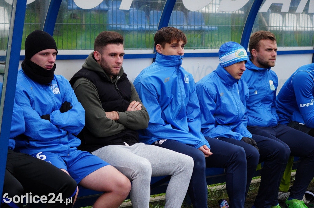 Piłka Nożna IV Liga: GKS Glinik vs Lubań Maniowy (04.11.)