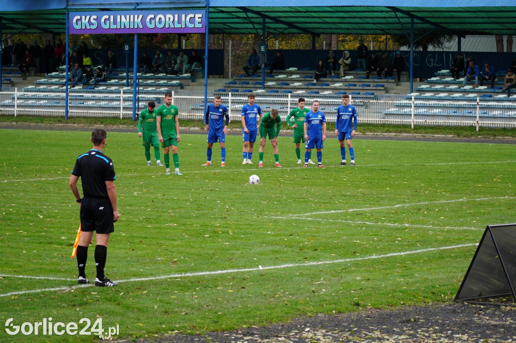 Piłka Nożna IV Liga: GKS Glinik vs Lubań Maniowy (04.11.)