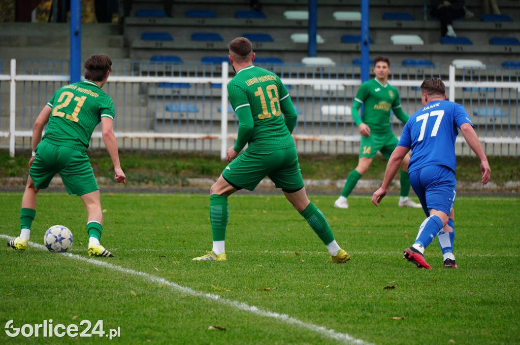 Piłka Nożna IV Liga: GKS Glinik vs Lubań Maniowy (04.11.)