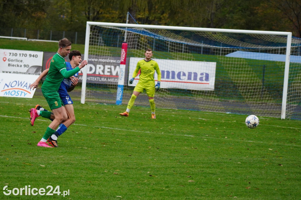 Piłka Nożna IV Liga: GKS Glinik vs Lubań Maniowy (04.11.)