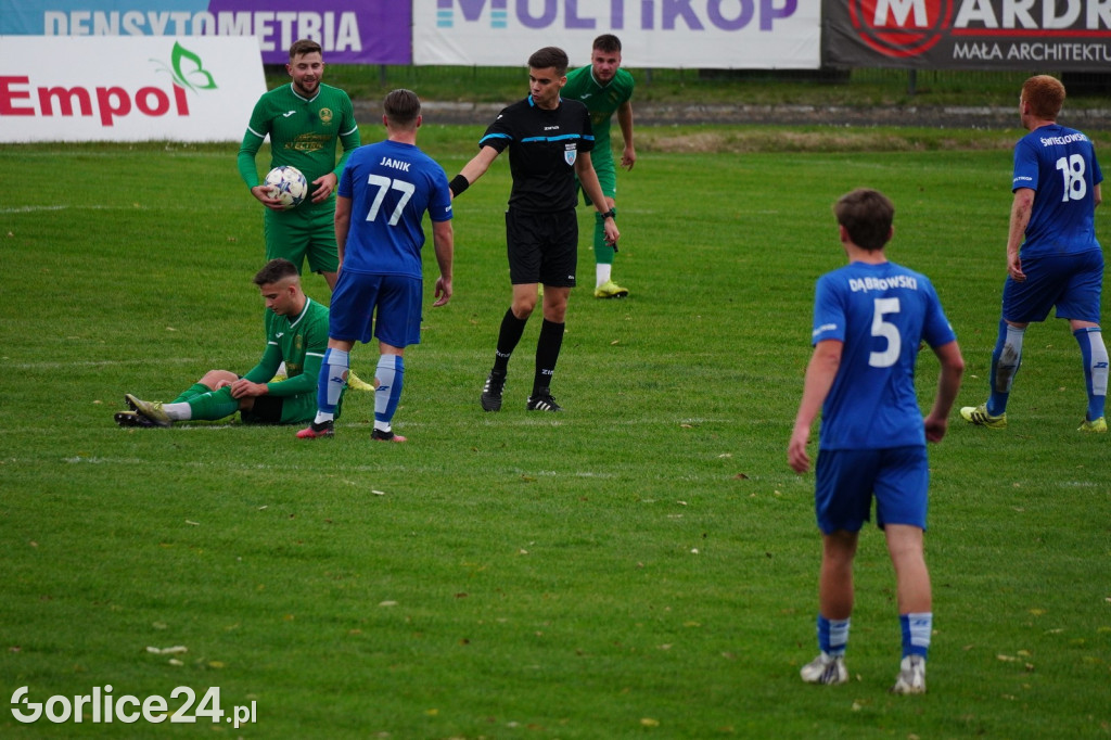 Piłka Nożna IV Liga: GKS Glinik vs Lubań Maniowy (04.11.)