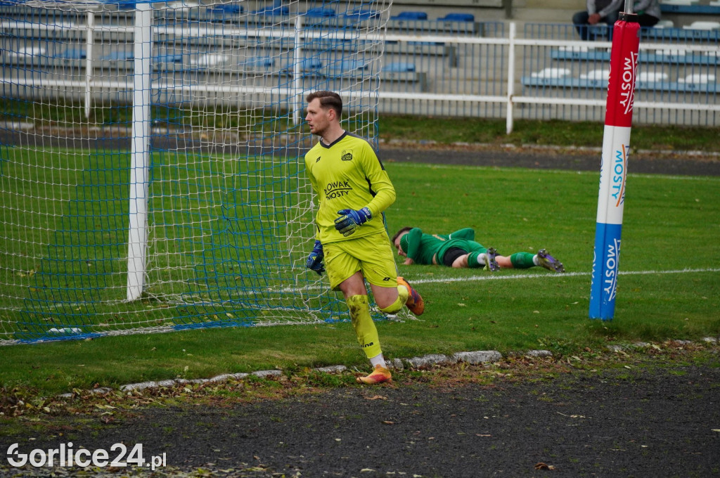 Piłka Nożna IV Liga: GKS Glinik vs Lubań Maniowy (04.11.)