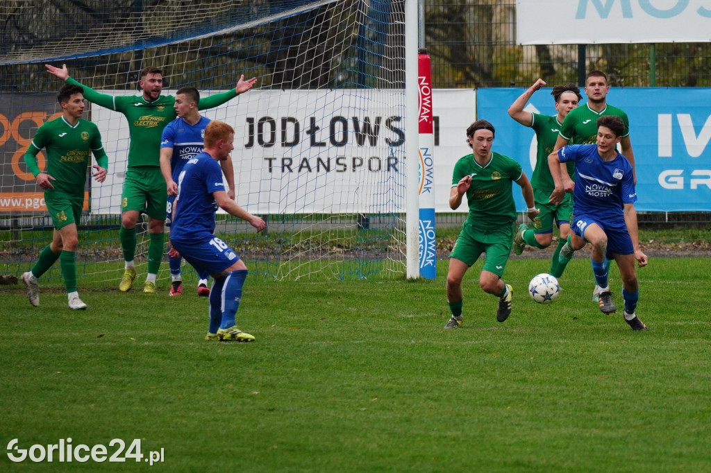 Piłka Nożna IV Liga: GKS Glinik vs Lubań Maniowy (04.11.)