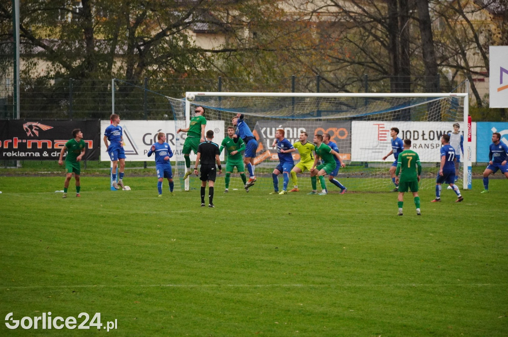 Piłka Nożna IV Liga: GKS Glinik vs Lubań Maniowy (04.11.)