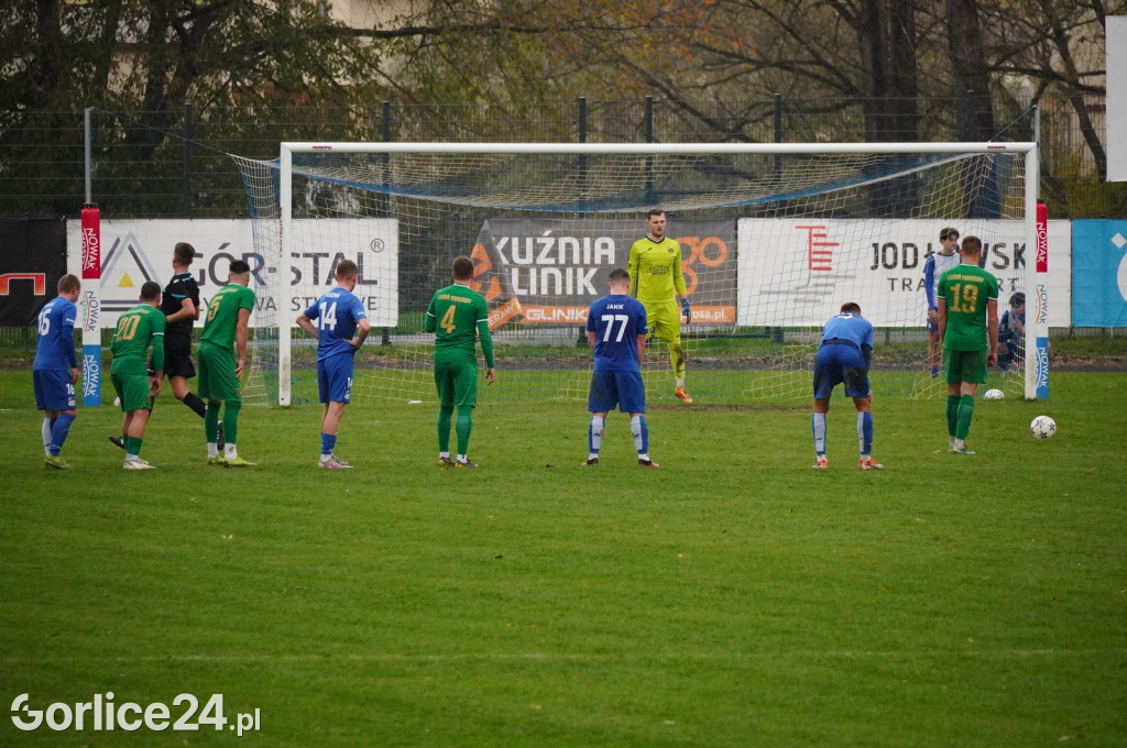 Piłka Nożna IV Liga: GKS Glinik vs Lubań Maniowy (04.11.)