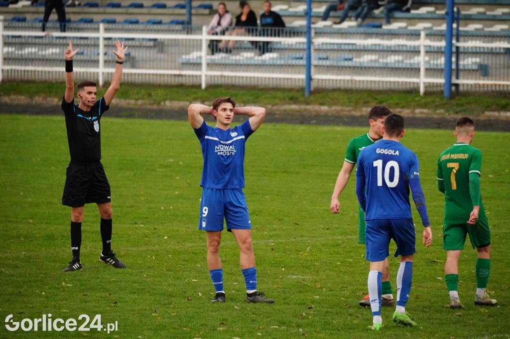 Piłka Nożna IV Liga: GKS Glinik vs Lubań Maniowy (04.11.)