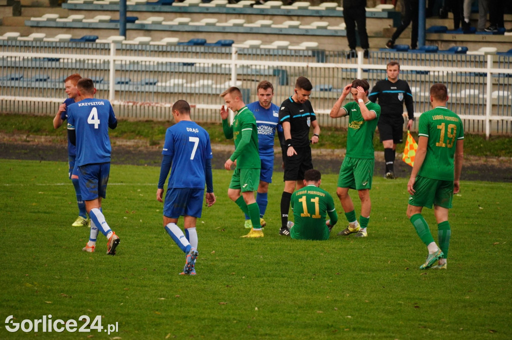 Piłka Nożna IV Liga: GKS Glinik vs Lubań Maniowy (04.11.)